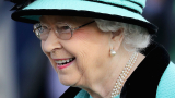  Как Кралица Елизабет II ще завоюва милиарди от отдалечаването на Англия от петрола? 