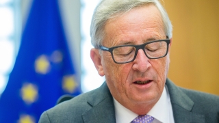 ЕС да бъде непреклонен пред исканията на Лондон, призова Юнкер