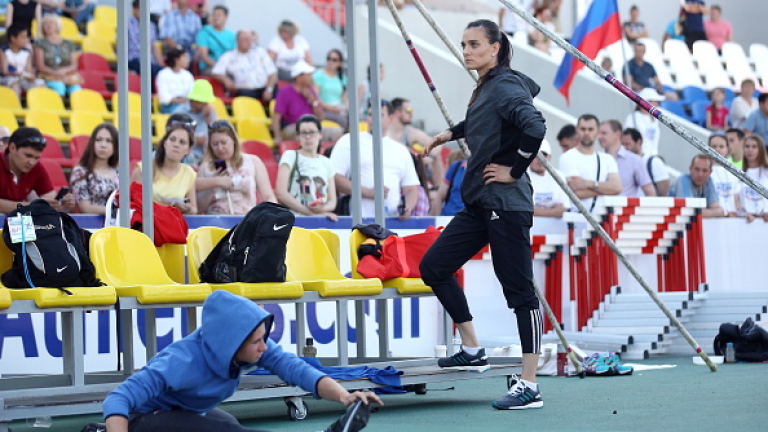 Руските атлети конкурират Олимпиадата със свой собствен турнир