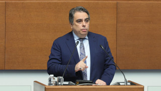 Току що парламентът прие на второ четене удължителния закон за бюджета