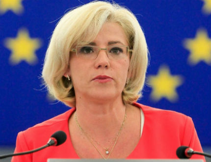 Еврокомисарят Корина Крецу отлага визитата си за юни