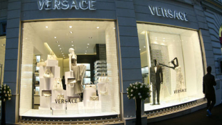 VERSACE откриха бутик в София