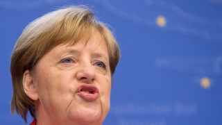 Канцлерът на Германия Ангела Меркел е осигурила споразумения с 14