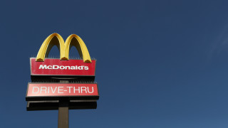 McDonald's си върна $105 млн. от бивш шеф