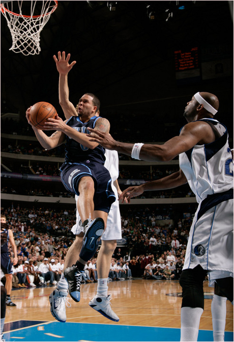 Далас бие Юта във вечерта на рекордите в НБА