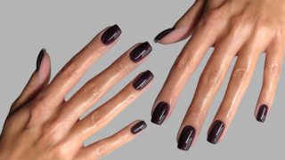 Когато си мислим за пролетния маникюр обикновено си представяме свежи