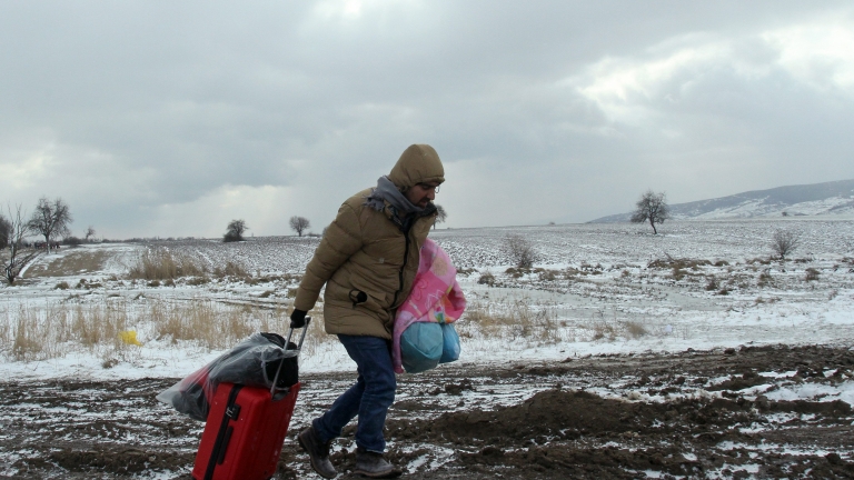 Две нелегални имигрантки са починали от студ при Малко Търново