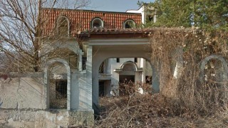 Ангелкова отговори задочно на Симеонов за имота си в "Драгалевци"