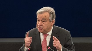 Правителството и опозицията във Венецуела трябва да започнат диалог за