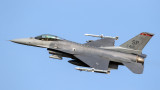 Норвегия обеща да прехвърли изтребители F-16 на Украйна тази година