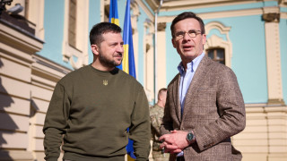 Зеленски посрещна шведския премиер на първо посещение в Киев