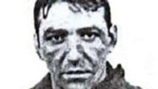 Издирват затворник, стрелял по служителка на "Транспортна полиция"