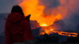 Земя на лава и дим - ето как изглежда изригването на вулкана в Исландия