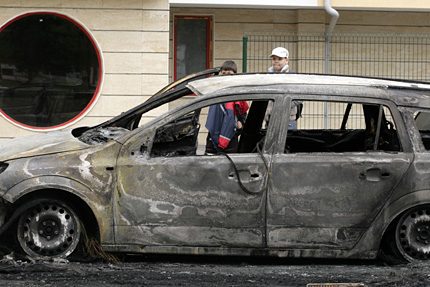 10 коли горяха в София тази нощ