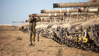 Израел се похвали с успешно тестване на балистични ракети
