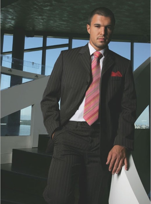 Божинов - българският Бекъм. Секс скандали, бебета и малко футбол