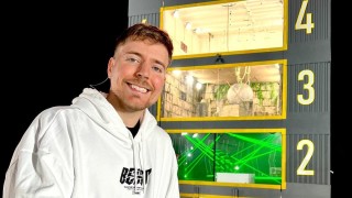 В последно време съревнованието между трите най следвани канала в YouTube бе