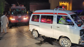 Загинали и ранени при атентат в Пакистан 