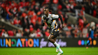 Полузащитникът на Реал Мадрид Едуардо Камавинга е избегнал сериозна