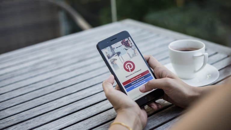 Pinterest изпревари Snapchat и стана третата по големина социална медия в САЩ