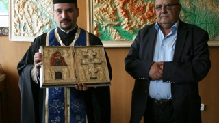 Бургаски храм получава чудотворна икона от НИМ