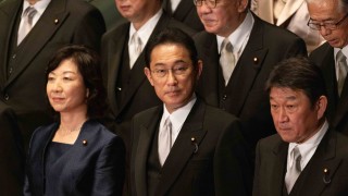 Новият японски премиер Фумио Кишида разказа пред репортери във вторник