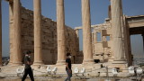 Коронавирус: Гърция отвори и Акропола, отмени още ограничения
