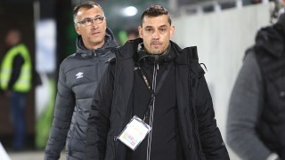 Сериозни проблеми за решаване има треньорът на Берое Александър Томаш