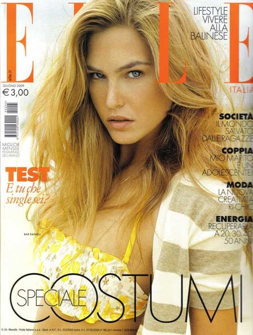 Бар Рафаели с лятна фотосесия за италиaнския Elle