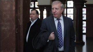 Бившият президент на ЦСКА Александър Томов присъства на поклонението пред