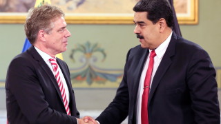 Властите във Венецуела обявиха посланика на Германия в страната Даниел
