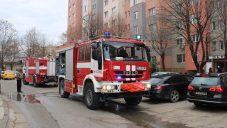 При пожар в жилищен блок в кюстендилския квартал Румена Войвода
