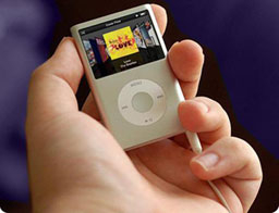 Следващото поколение iPod ще прилича на iPhone