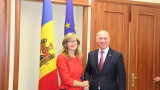  Захариева в поддръжка на Молдова по пътя за Европейски Съюз 