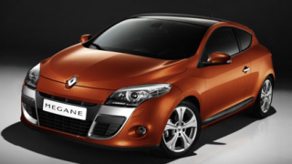 Renault Megane Coupe излезе на бял свят
