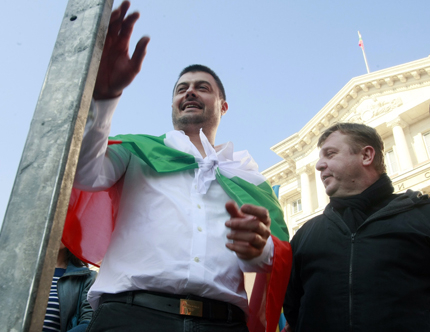 Бареков скъса с ВМРО, отива сам на избори