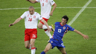 Теренът във Варшава не ставал за нищо