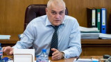  Валентин Радев отхвърля оръжейният бранш да е дестабилизиран 