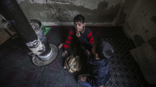 250 хил. деца в Сирия „чакат своя ред да умрат”