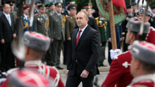 Радев зове за засилване на партньорството между армиите на България и Германия