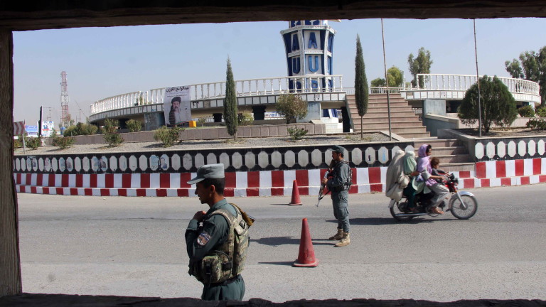 Шестима души са ранени при взрив в Кабул 