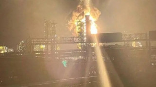 Украйна удари руска рафинерия в Ленинградска област