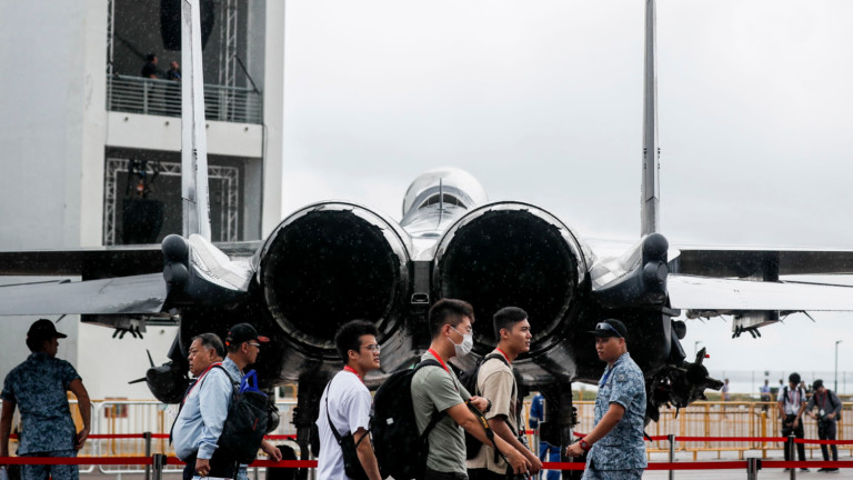 Заради Тайван, Китай налага санкции на Lockheed Martin, Boeing и Raytheon 