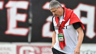 Треньорът на Локомотив Пловдив Любослав Пенев ще направи