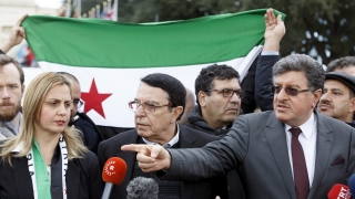 Сирийската опозиция потвърди, че ще участва на мирните преговори