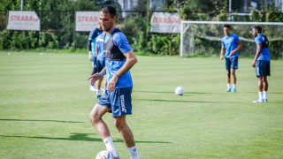 Футболистите на Левски Ивелин Попов и Филип Кръстев които