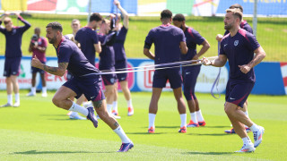 Националния състав на Англия тренира с пълен състав в навечерието