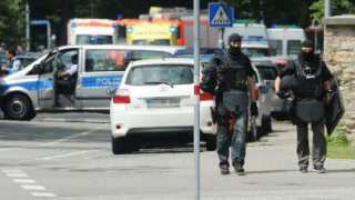 Петима убити при заложническа драма в Карлсруе