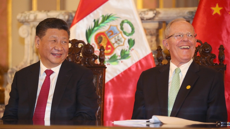 Перу, Китай и Путин – победителите на форума в Лима