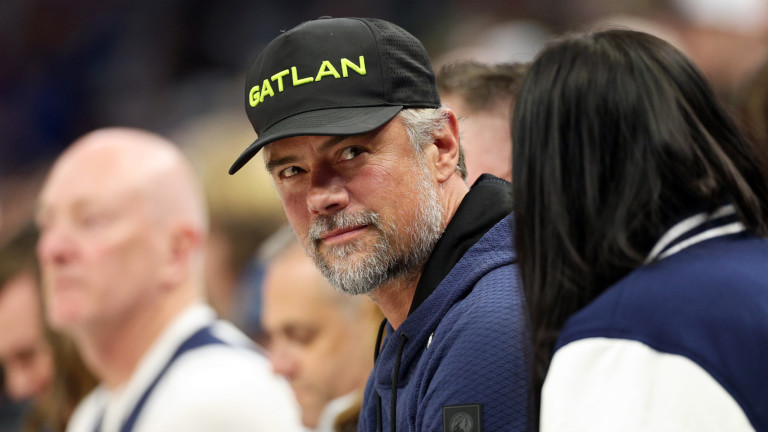 След развода с Фърги - Джош Дюамел очаква трето дете